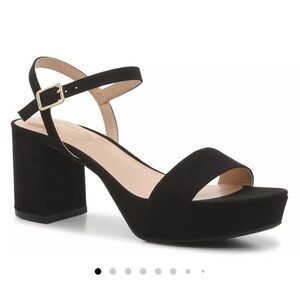 New Bandolino Block Heel Platform Dress Sandals